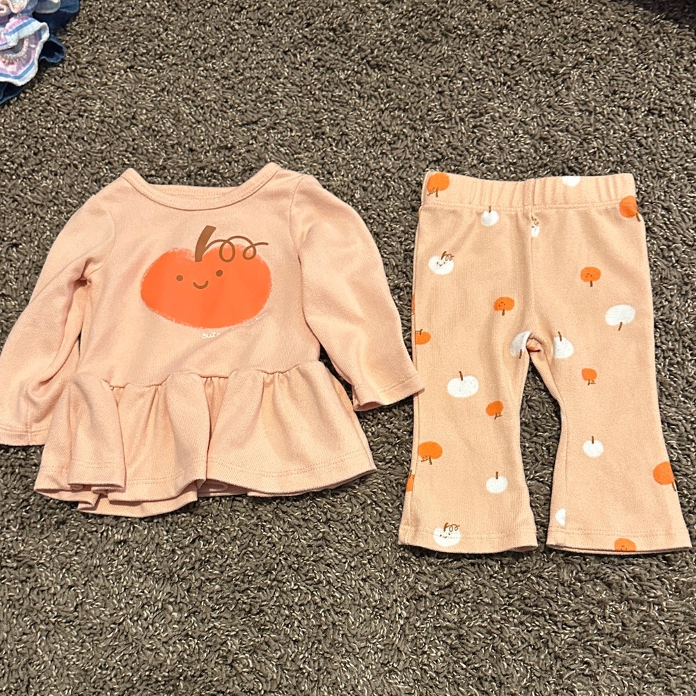 Cat & Jack Peach Pumpkin Kids Matching Set